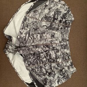 Lululemon hotty hots